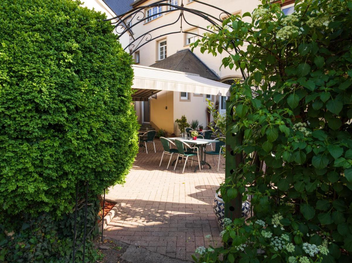 Hotel - Restaurant " Victor Hugo" Vianden Luaran gambar