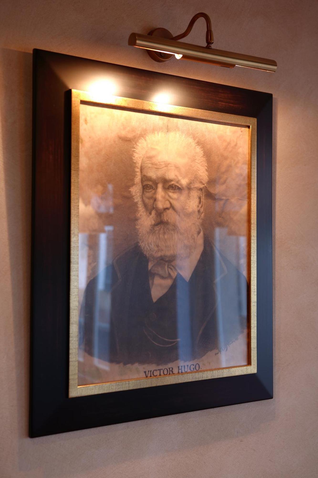 Hotel - Restaurant " Victor Hugo" Vianden Luaran gambar