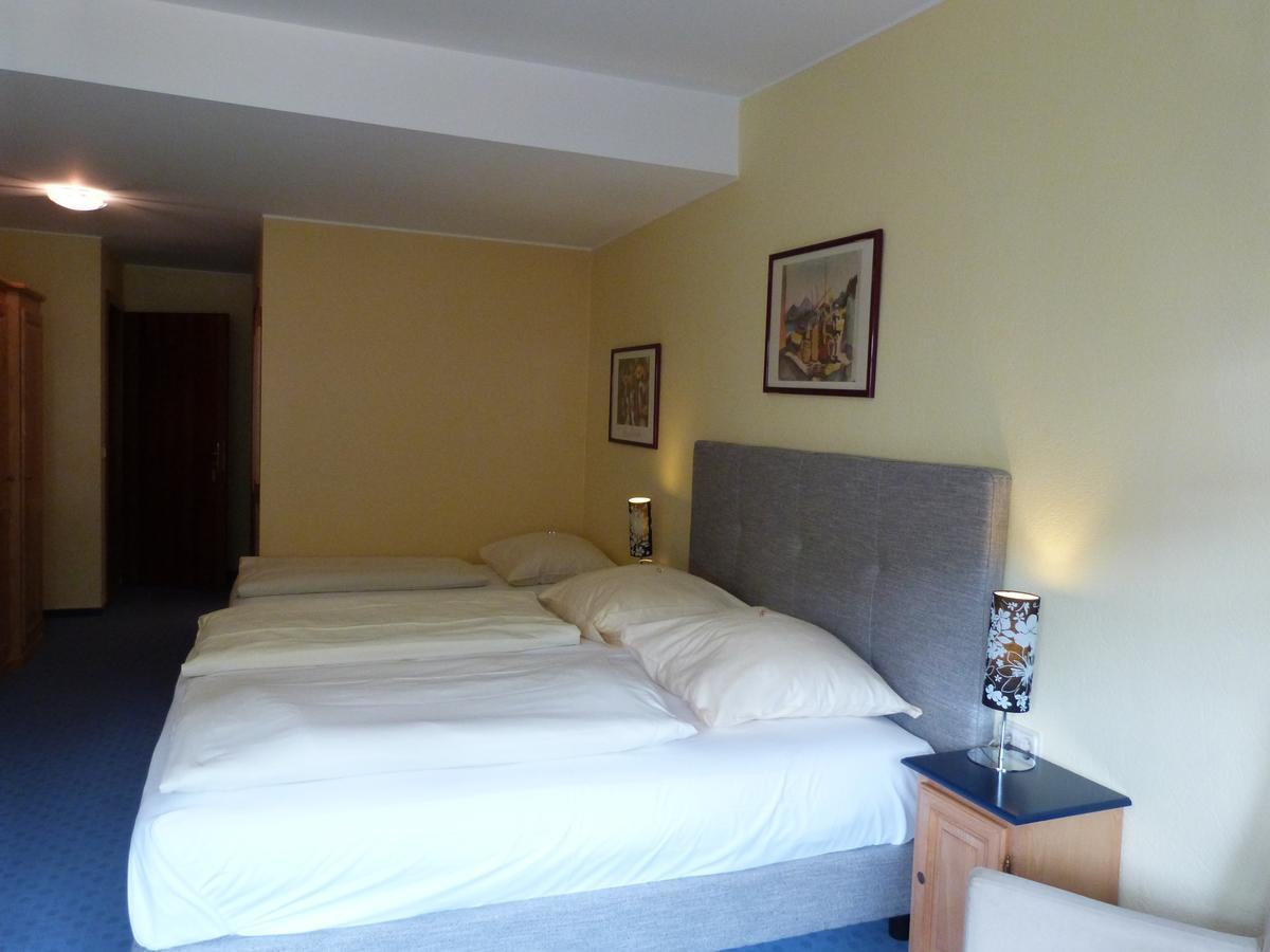 Hotel - Restaurant " Victor Hugo" Vianden Luaran gambar
